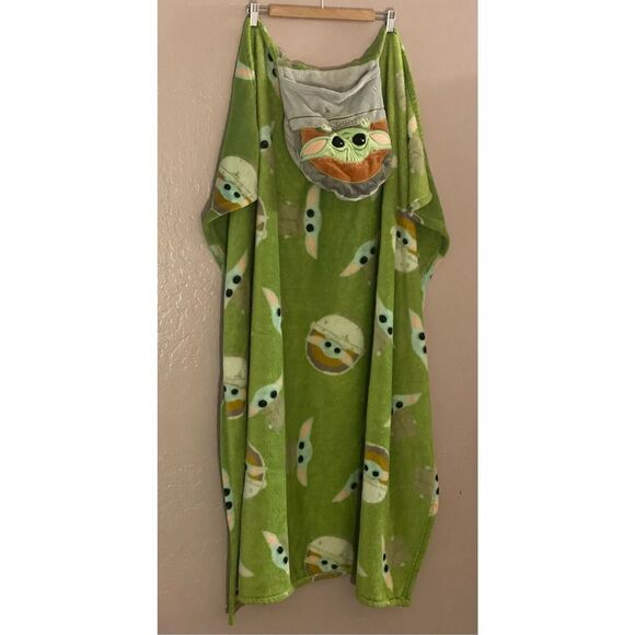 Disney Store The Child Convertible Fleece Throw Star Wars The Mandalorian - Picture 7 of 7